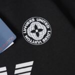 LV T-shirt Black - Image 5