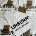 BRBRY T-shirt LONDON ENGLAND - Image 3