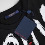LV T-shirt Brushstroke Logo Black - Image 5